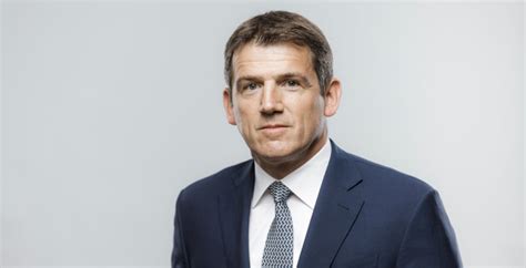 Hsbc is connecting customers to opportunities. HSBC verliert Jan Wilmanns und baut Vorstand um - FINANCE ...