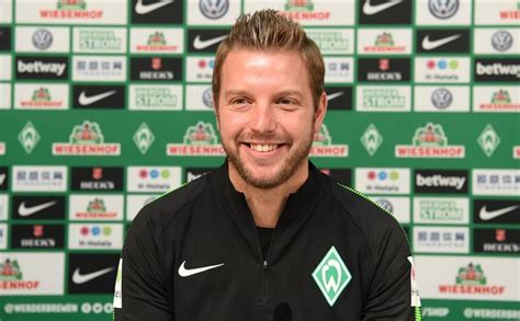 Da ich durchaus der meinung bin, dass es qualitativ bessere und schlechtere trainer gibt und man im fall von werder auch nicht behaupten. Werder Bremen: Kohfeldt bleibt als Trainer auf dem