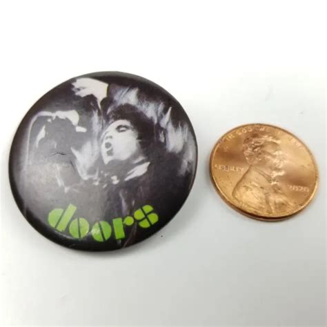 The Doors Jim Morrison Vintage Pin Button Pinback Green Logo Bandw Photo