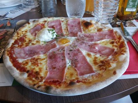 Del arte colmar, colmar picture: Pizza spéciale pizzaoïlo