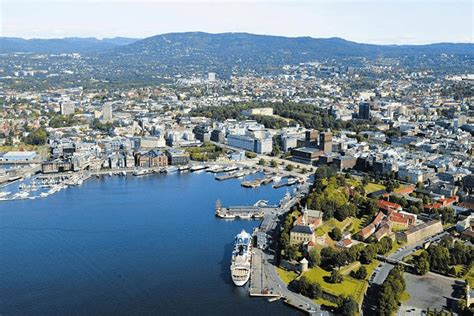 Come to oslo city centre for a glimpse of landmarks like royal palace, and to take in some culture at places like oslo opera house. Greenest International City: Oslo, Norway - Good­L­i­f­e­R ...