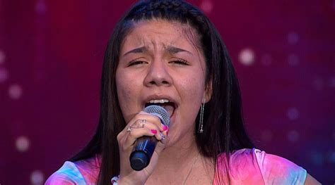 Check spelling or type a new query. Rocío Fonfach emocionó al jurado con su talentosa voz ...