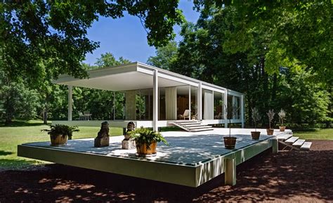 A Second Look At Edith Farnsworth And Her Mies Van Der Rohedesigned Retreat