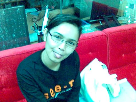 We did not find results for: Siti Nurhaliza Pakai Cermin Mata : Comel Pipi Merah Versi ...