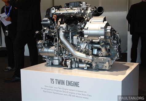 Volvo Debuts New T Twin Engine Speed Dct For V Xc