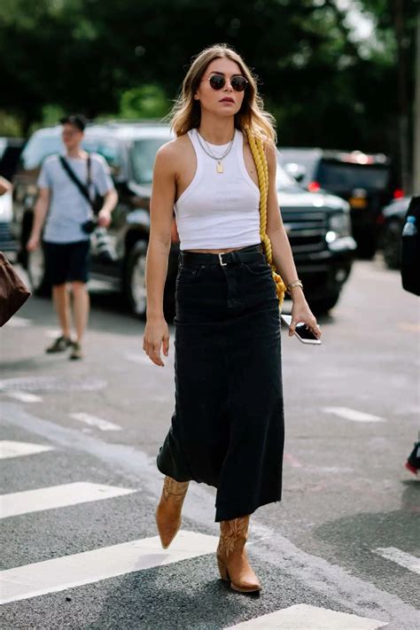 Were Loving These Street Style Looks From Fashion Month Street Style
