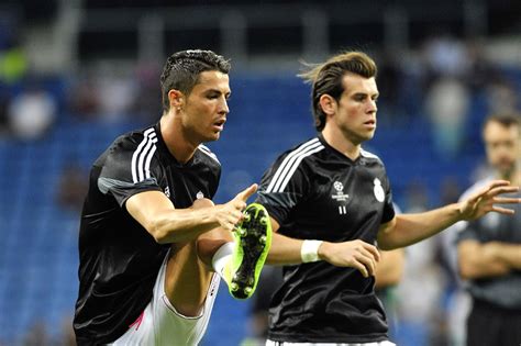 Where liverpool are good at comebacks, real madrid are superb at defending their lead winning 15 of their 16 previous knockout round ties when winning the real madrid have scored in each of their last 23 uefa champions league knockout stage matches since a goalless draw with manchester city in. Real Madrid: Bereit für Liverpool: Cristiano Ronaldo ...