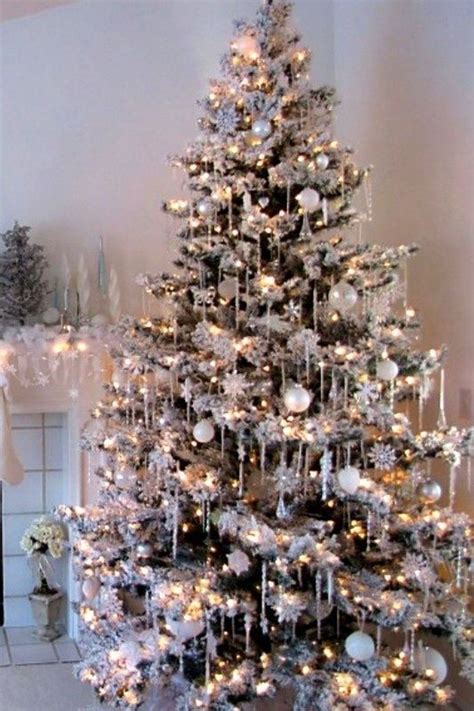Check spelling or type a new query. 48 Stunning White Christmas Tree Ideas To Decorate Your ...
