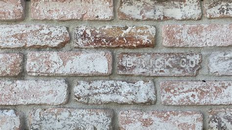 Check Our Whitewashed Chicago Style Brick Veneer Free Shipping