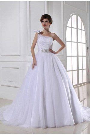 Check out our hochzeitskleid selection for the very best in unique or custom, handmade pieces from our dresses shops. Duchesse-Linie Satin Ärmellos Brautkleid mit Perlen mit ...