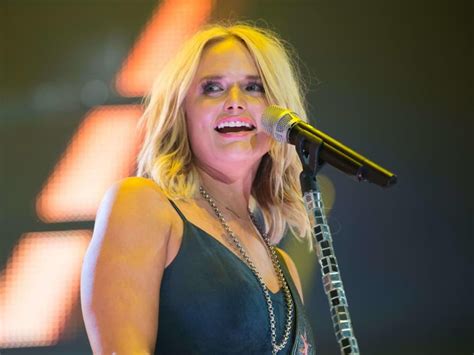 Miranda Lambert Returns To Dallas Fort Worth On Limited Tour With