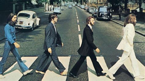 Abbey Road Saiba Quem é O Homem Que Aparece Ao Fundo Na Icônica Capa Dos Beatles