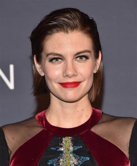 The Walking Deads Lauren Cohan Looks A Far Cry From Maggie At Instyle