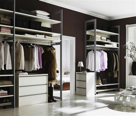 14 box room bedroom storage ideas. Pin by anny 234 on interior designs | Small master bedroom ...