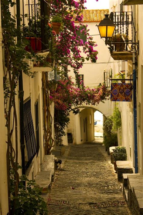 10 Picturesque Spanish Towns