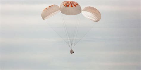 Spacex Leaps Closer To Launching Nasa Astronauts After Parachute