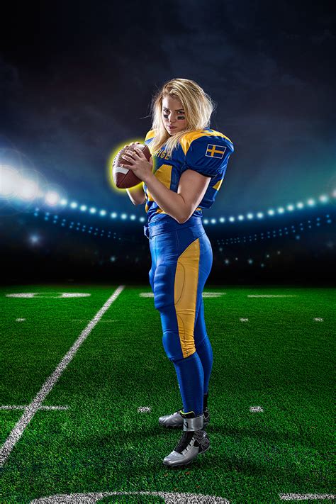 Den naturliga samlingsplatsen för alla som är intresserade av fotboll, hockey, motor och bandy. Avancerad retusch, promotionbilder, damlandslaget i ...