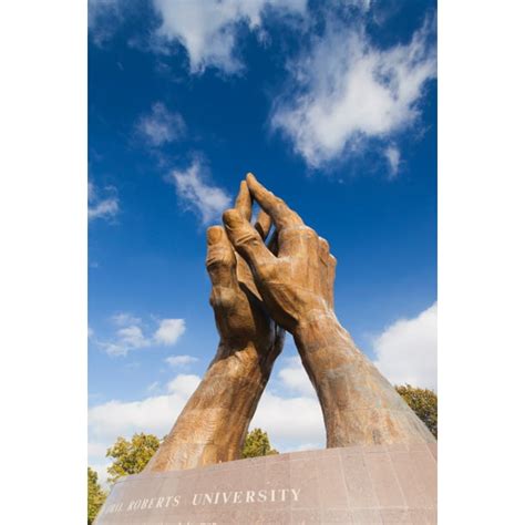 Worlds Largest Praying Hands Sculpture At Oral Roberts University Tulsa