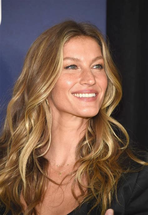 5 reasons you should try balayage instead of highlights