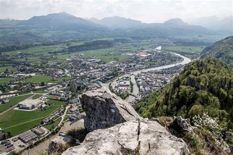 It is the capital of hallein district. Hallein-vom-Kleinen-Barmstein - Bergerlebnis & Alpenstadt ...