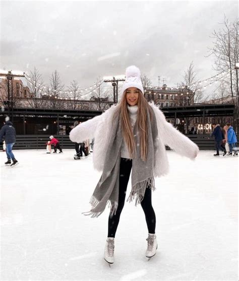 50 Ice Skating Outfits To Wear This Winter What To Wear Ice Skating