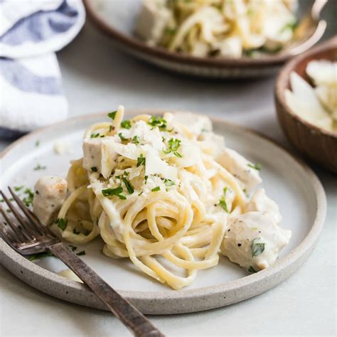 One Pot Chicken Alfredo | Culinary Hill | Recipe | One pot chicken