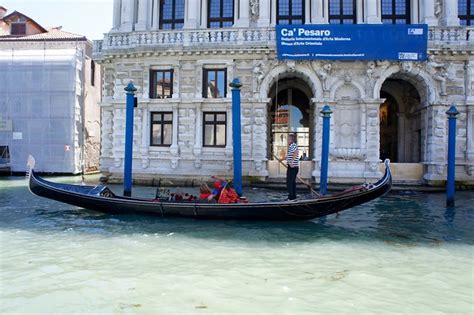 Everything You Need To Know About Venices Gondolas Postcards From Italy