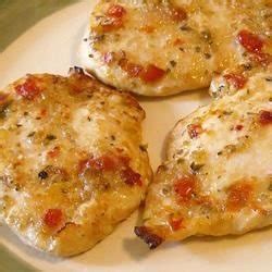 This recipe uses grilled boneless skinless chicken thighs, seasoned with soy sauce, black pepper served with a simple dressing of lime juice, salt, pepper and olive oil. Italian Baked chicken Easy style: Directions, calories ...