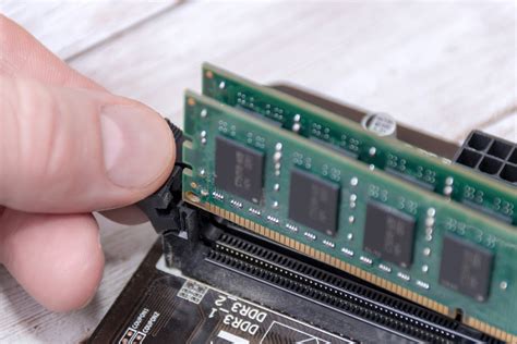caracteristicas principales memoria ram RAM es y cuál es la mejor