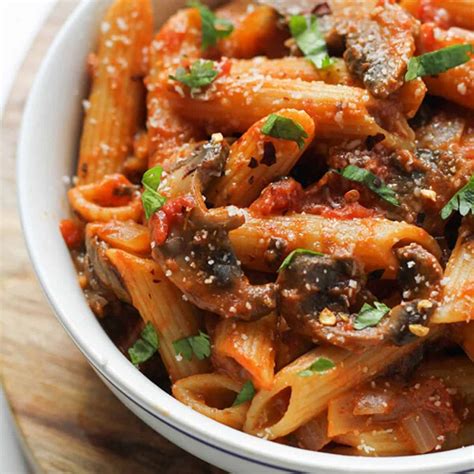 Creamy Mushroom Tomato Pasta - Cook it Real Good