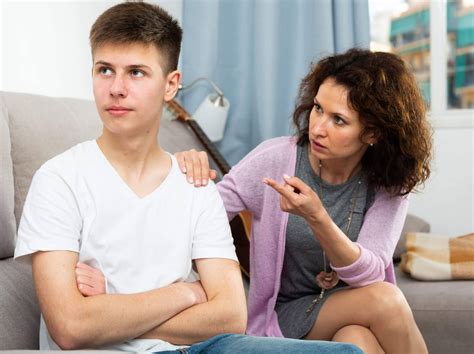 Actitudes Que Debes Evitar Con Tu Hijo Adolescente
