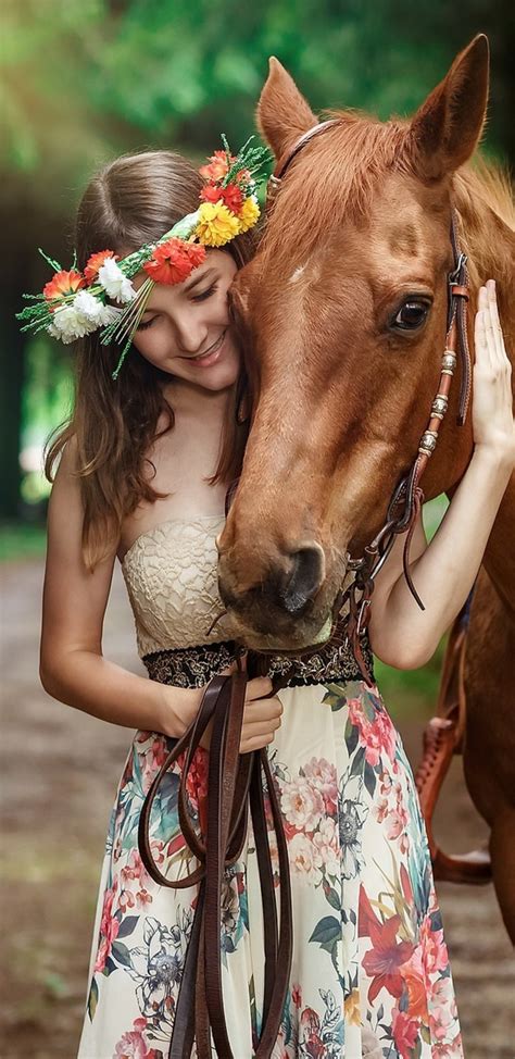 1440x2960 Cute Girl Smiling With Horse Outdoors Samsung Galaxy Note 98