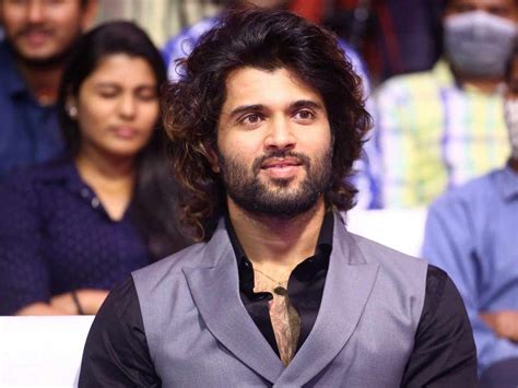 Collection Of Amazing Full 4k Images Of Devarakonda Over 999 Pictures