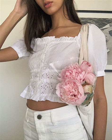 The Last Of The Summer Whites August 2019 This Is Glamorous Spring Summer Fashion Spring