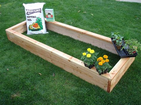 Loaded with soil mix, they make available the exceptional drainage desired to grow lastly, the bed designs do not matter. Raised Garden Beds | Organic Gardening Made Simple Do It ...