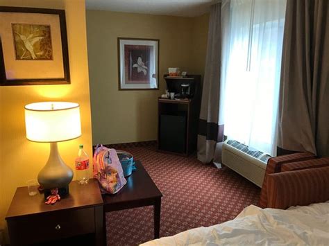 This naugatuck, ct hotel is also close to yale university, black rock state park. Naugatuck Pictures - Traveler Photos of Naugatuck, CT ...