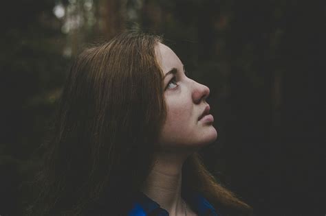 Hd Wallpaper Close Up Photography Of Woman Looking Up Shallow Focus