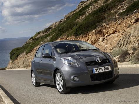 Detailed specs and features for the used 2007 toyota yaris including dimensions, horsepower, engine, capacity, fuel economy, transmission, engine type, cylinders, drivetrain and more. 2007 Toyota Yaris Hatchback Specifications, Pictures, Prices