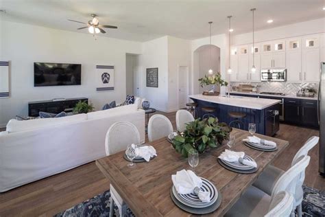 Dining Area In Highland Homes Davenport Plan At 17710 Fernweh Court
