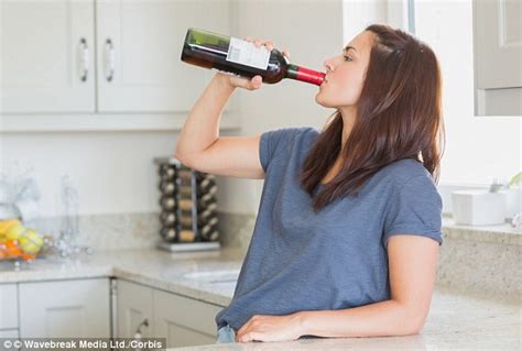 The Embarrassing Mistakes Britons Make When Drinking Wine Daily Mail Online