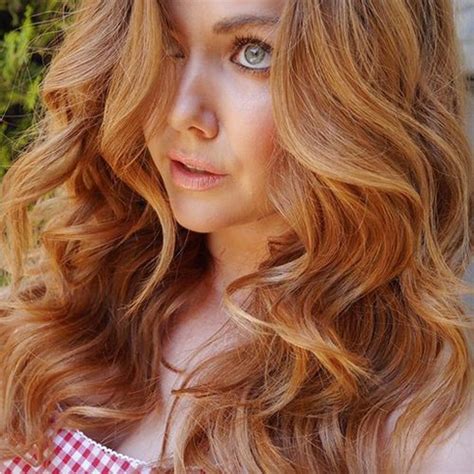 Amazing shades of strawberry blonde hair. 20 Natural Looking Shades of Strawberry Blonde Hair Color ...