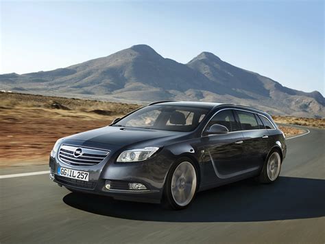 The opel insignia is a mid size/large family car engineered and produced by the german car manufacturer opel, currently in its second generation. OPEL Insignia Sports Tourer specs & photos - 2009, 2010 ...
