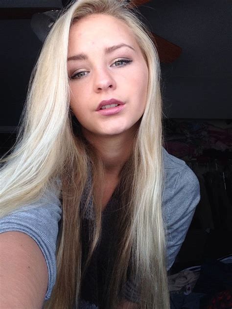 blondeteen blonde makeup selfie naturalhair white girls natural hair styles teen selfie