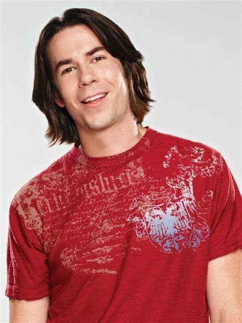 Since their father is in the military, spencer is carly's legal guardian. Spencer | Jerry trainor, Icarly, Jerry