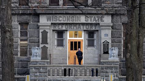 Inmate at Green Bay Correctional Institution dies after being assaulted