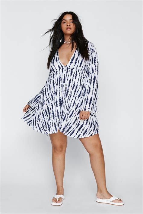 Nasty Gal Plus Check Tie Front Dress