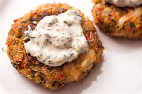 The best condiment for crab cakes.last year was the very first time i had ever before grown tomatillos. Mini Cornbread Crab Cakes Recipe | Recipe | Thanksgiving ...