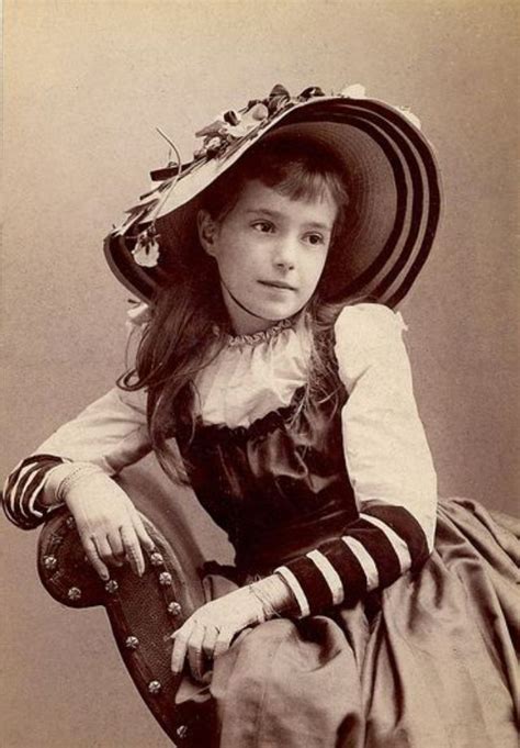 Lovely Portraits Of Victorian Teenage Girls From The 1840s 90s