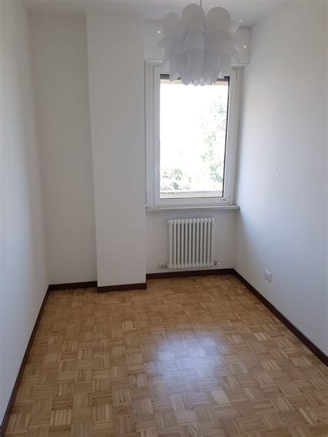 176.130€ (9.27 € al m²) fonte: Affitto a riscatto, appartamento, Treviso