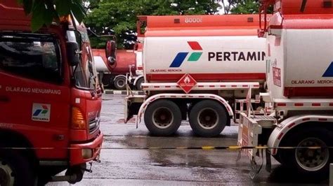 Dua Mobil Tangki Pertamina Dibajak Dilarikan Ke Depan Istana Negara